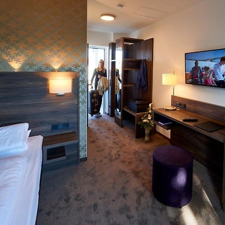 Hotel Muehlenhof Lollar Kültér fotó