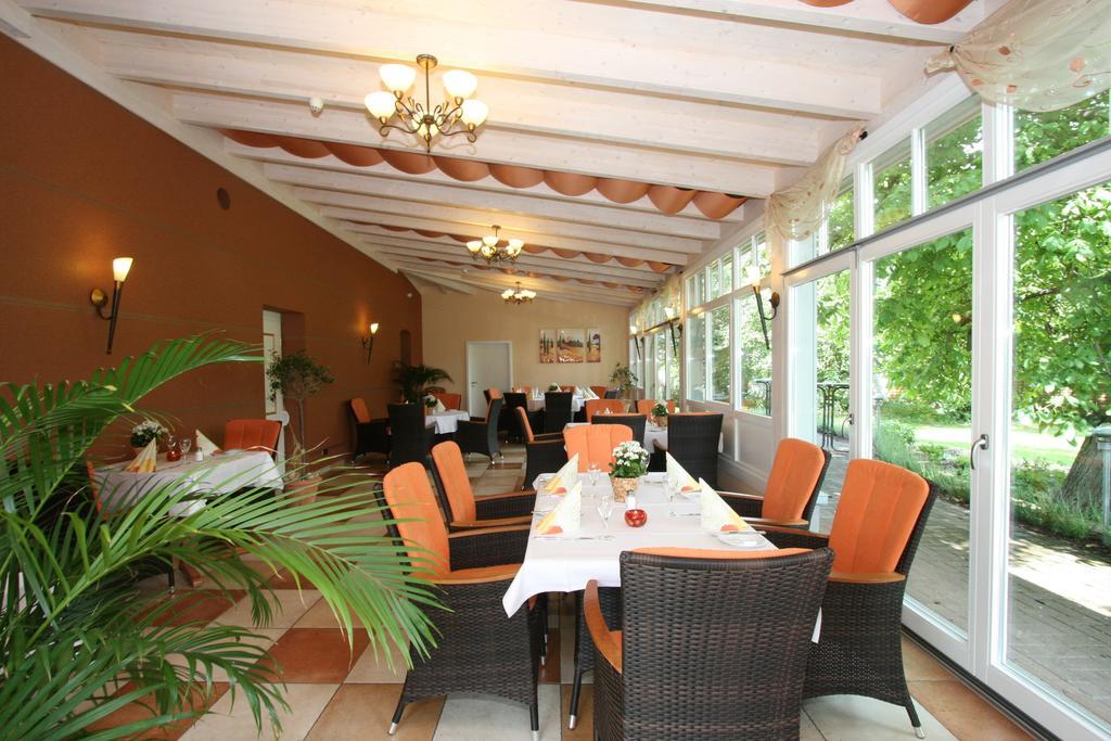 Hotel Muehlenhof Lollar Kültér fotó