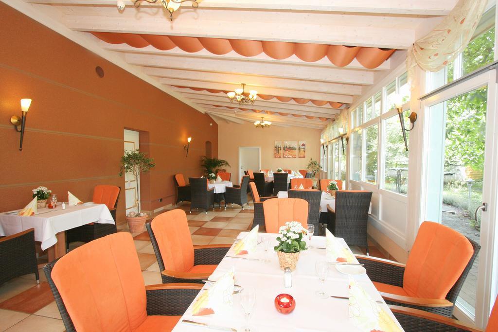 Hotel Muehlenhof Lollar Kültér fotó